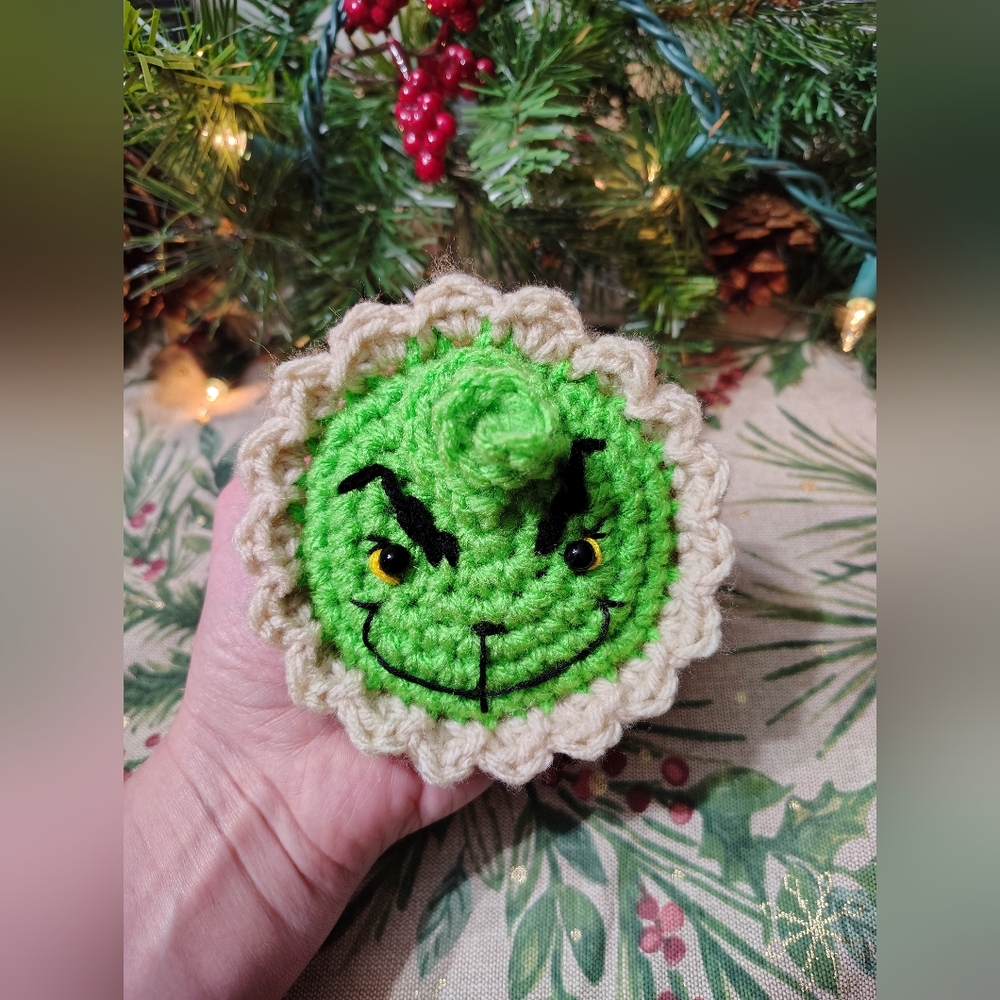 Handmade Christmas Key Lime Pie